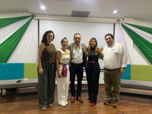 Cooperaci&oacute;n, innovaci&oacute;n y transferencia: claves del di&aacute;logo acad&eacute;mico en EXPOFACEEC 2025